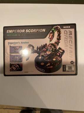ROKR Mechanical Age Emperor Scorpion MI04 3D Puzzle Model Kit